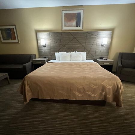 Forsyth Quality Inn Near I-72 And Hwy 51 מראה חיצוני תמונה