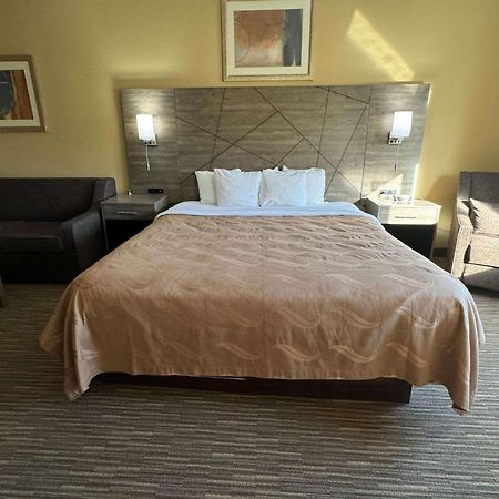 Forsyth Quality Inn Near I-72 And Hwy 51 מראה חיצוני תמונה