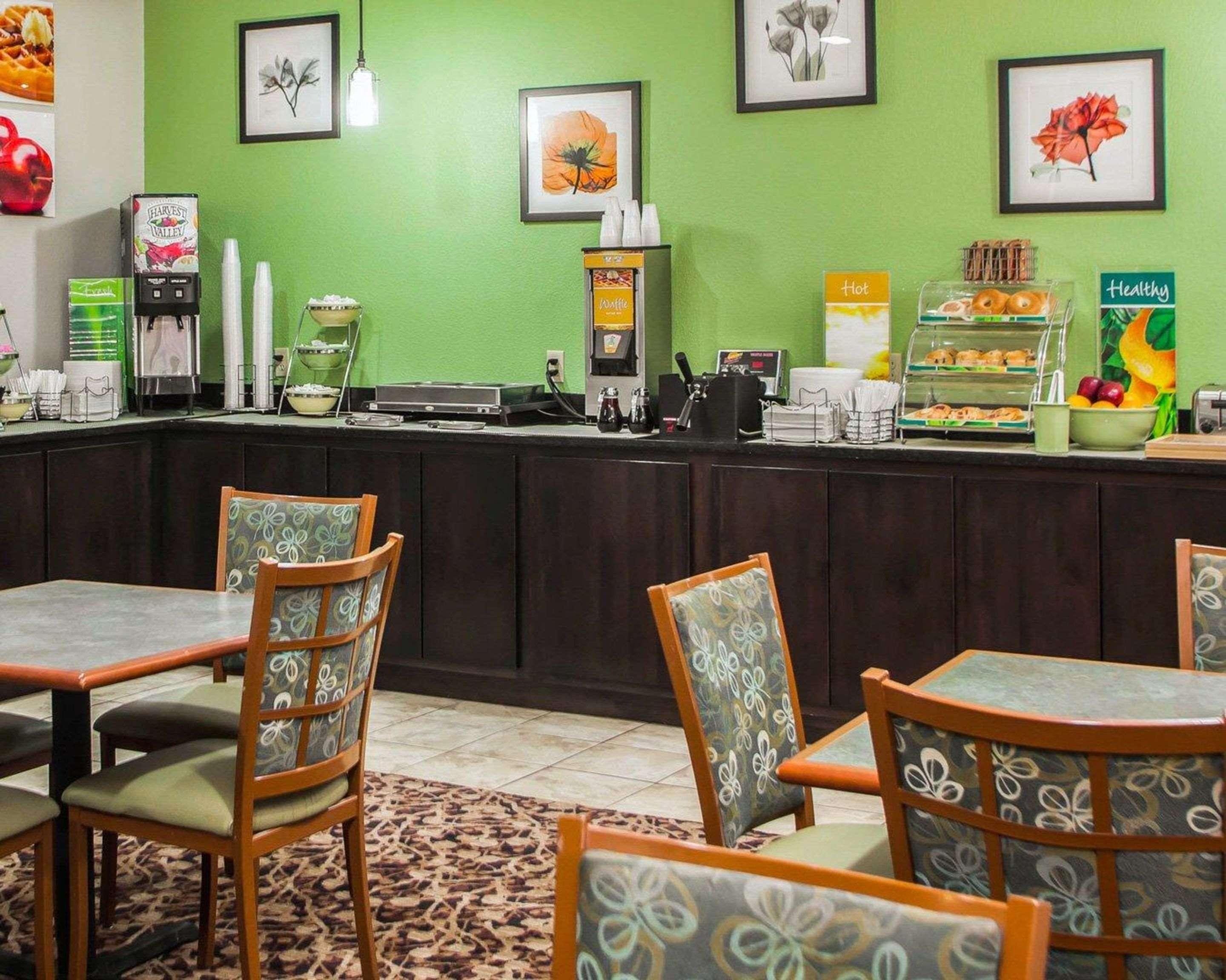 Forsyth Quality Inn Near I-72 And Hwy 51 מראה חיצוני תמונה