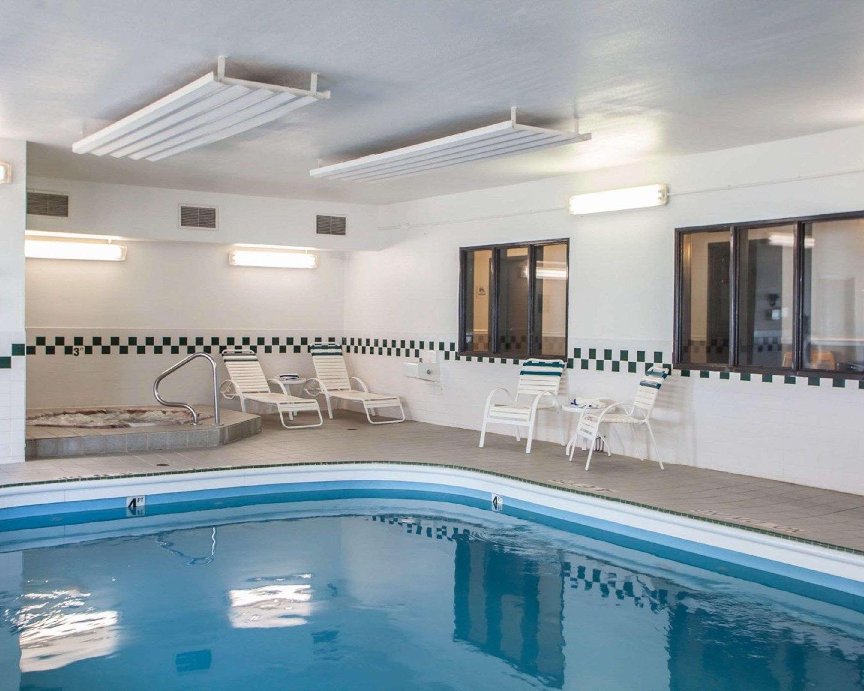 Forsyth Quality Inn Near I-72 And Hwy 51 מראה חיצוני תמונה