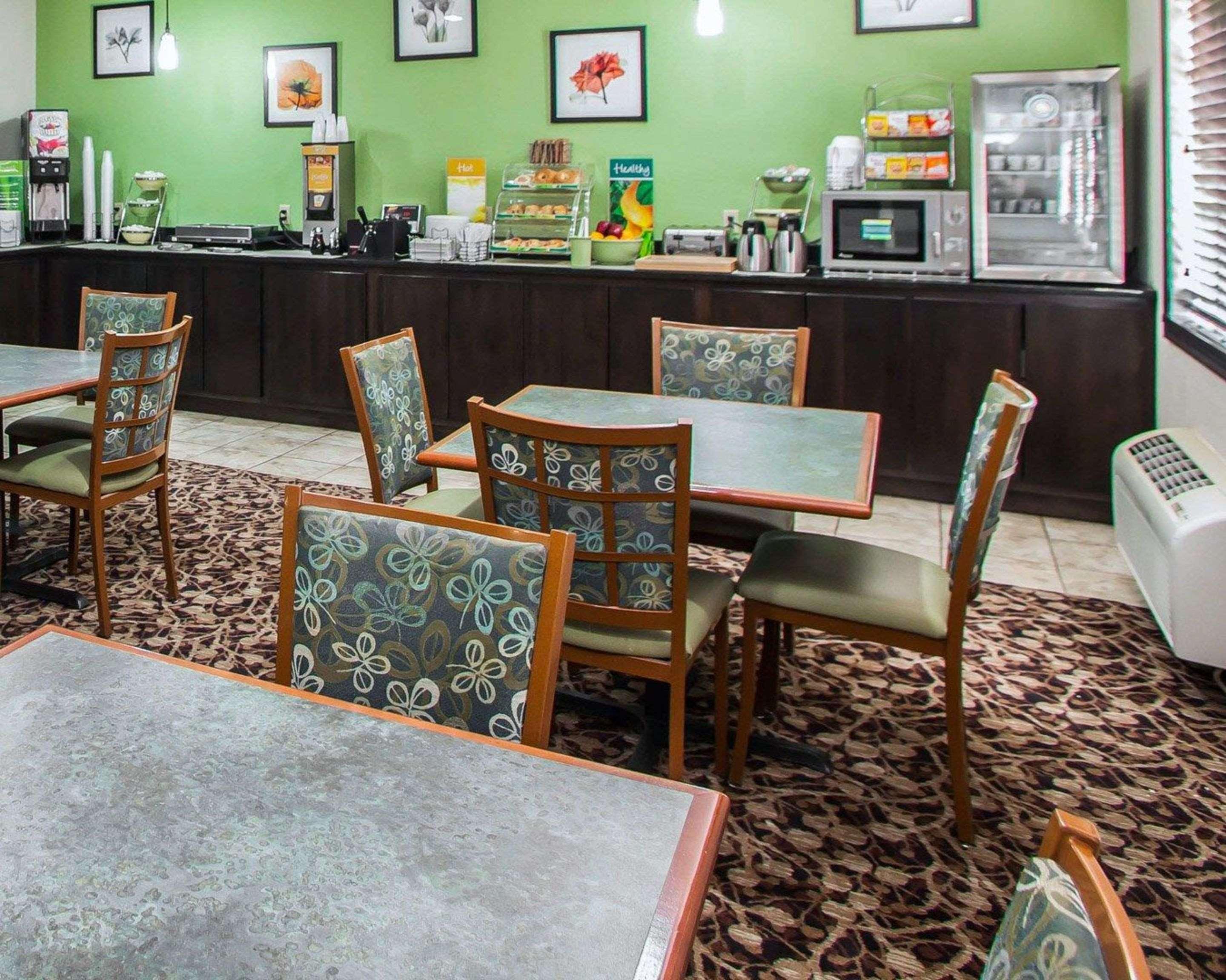 Forsyth Quality Inn Near I-72 And Hwy 51 מראה חיצוני תמונה