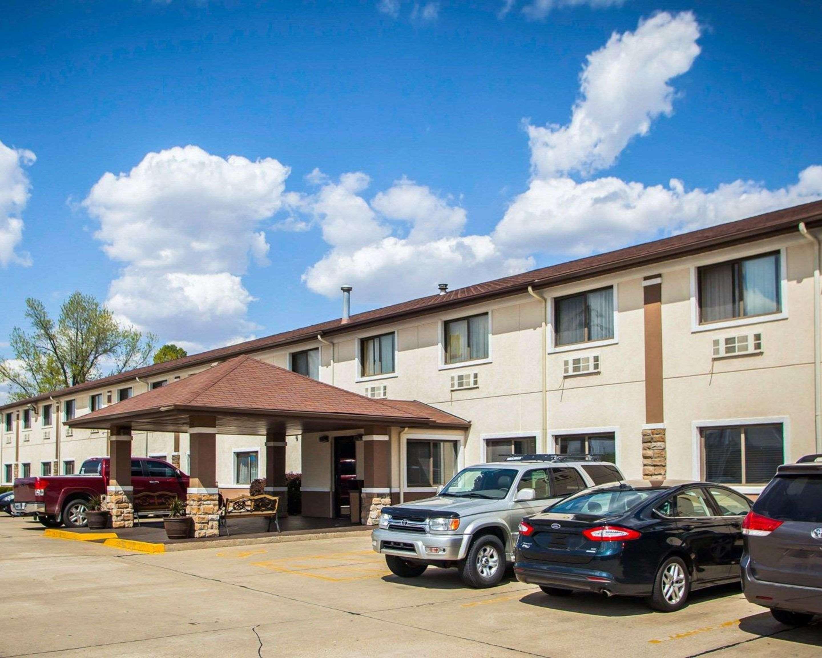 Forsyth Quality Inn Near I-72 And Hwy 51 מראה חיצוני תמונה