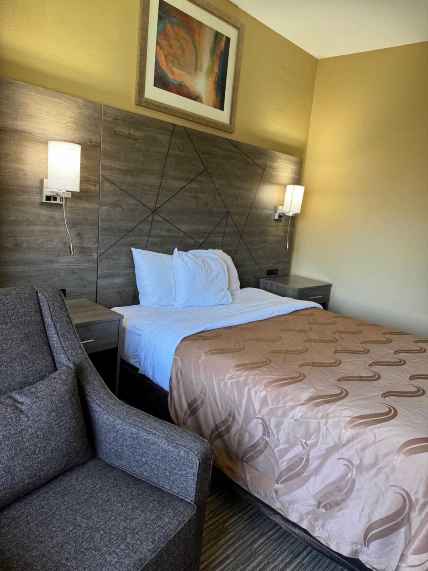 Forsyth Quality Inn Near I-72 And Hwy 51 מראה חיצוני תמונה