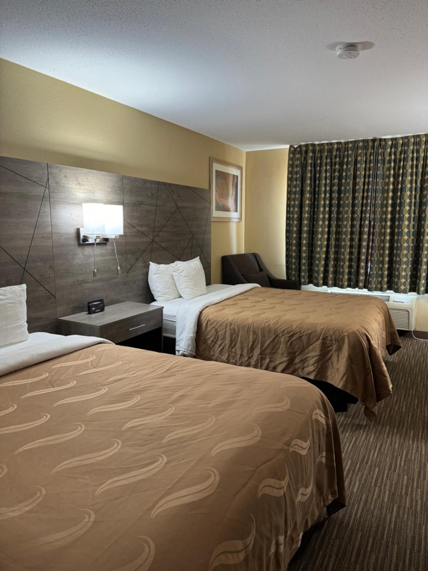 Forsyth Quality Inn Near I-72 And Hwy 51 מראה חיצוני תמונה