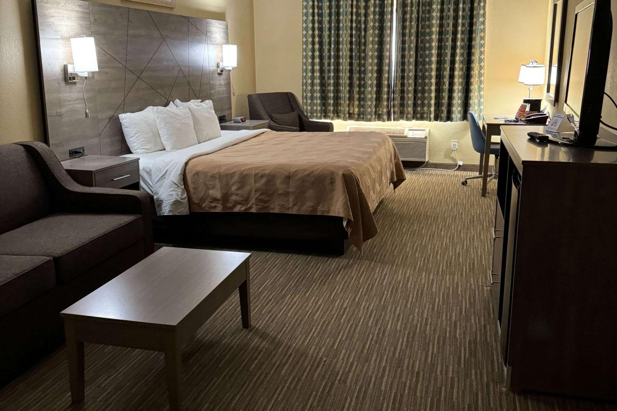 Forsyth Quality Inn Near I-72 And Hwy 51 מראה חיצוני תמונה