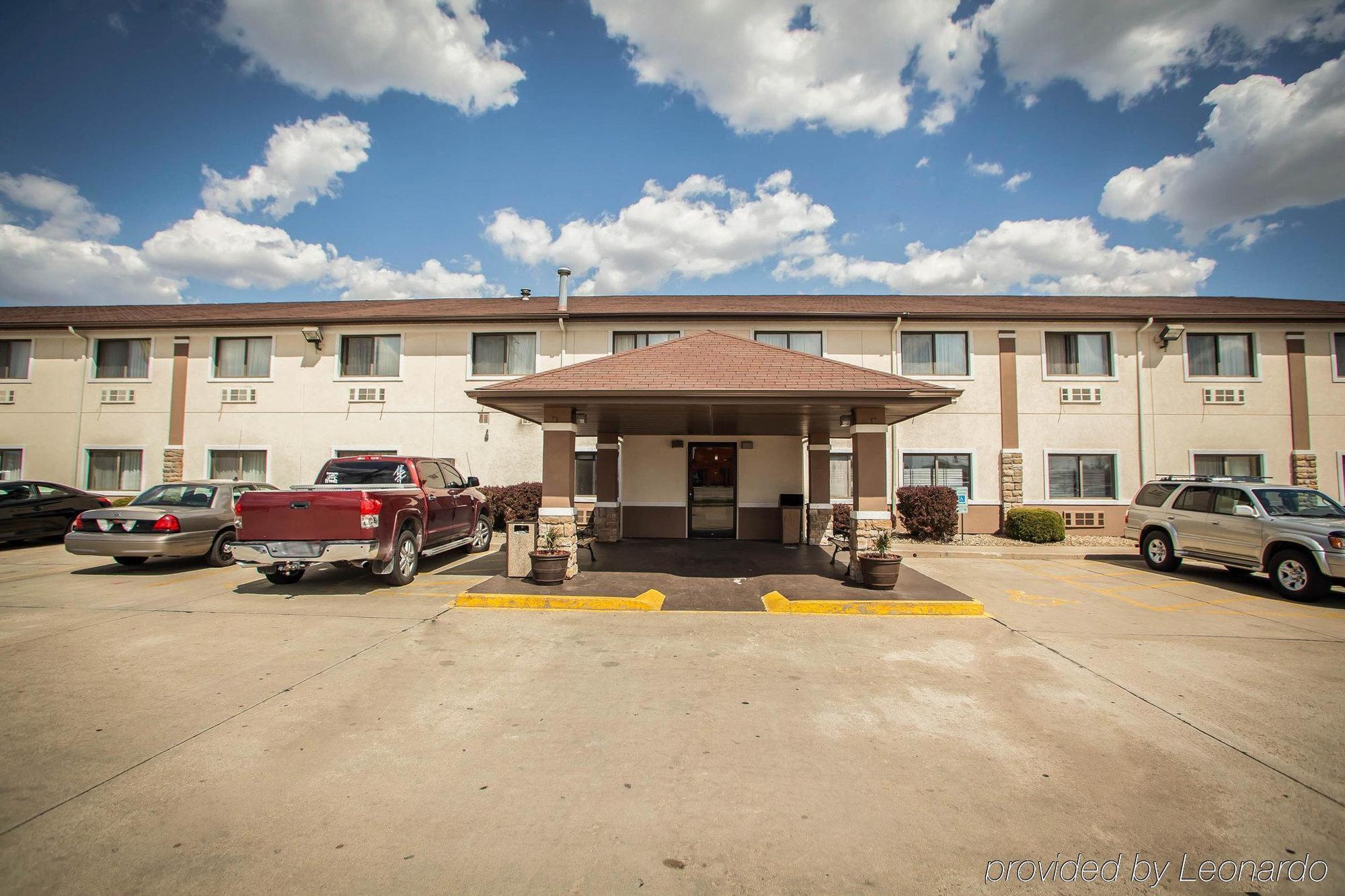 Forsyth Quality Inn Near I-72 And Hwy 51 מראה חיצוני תמונה