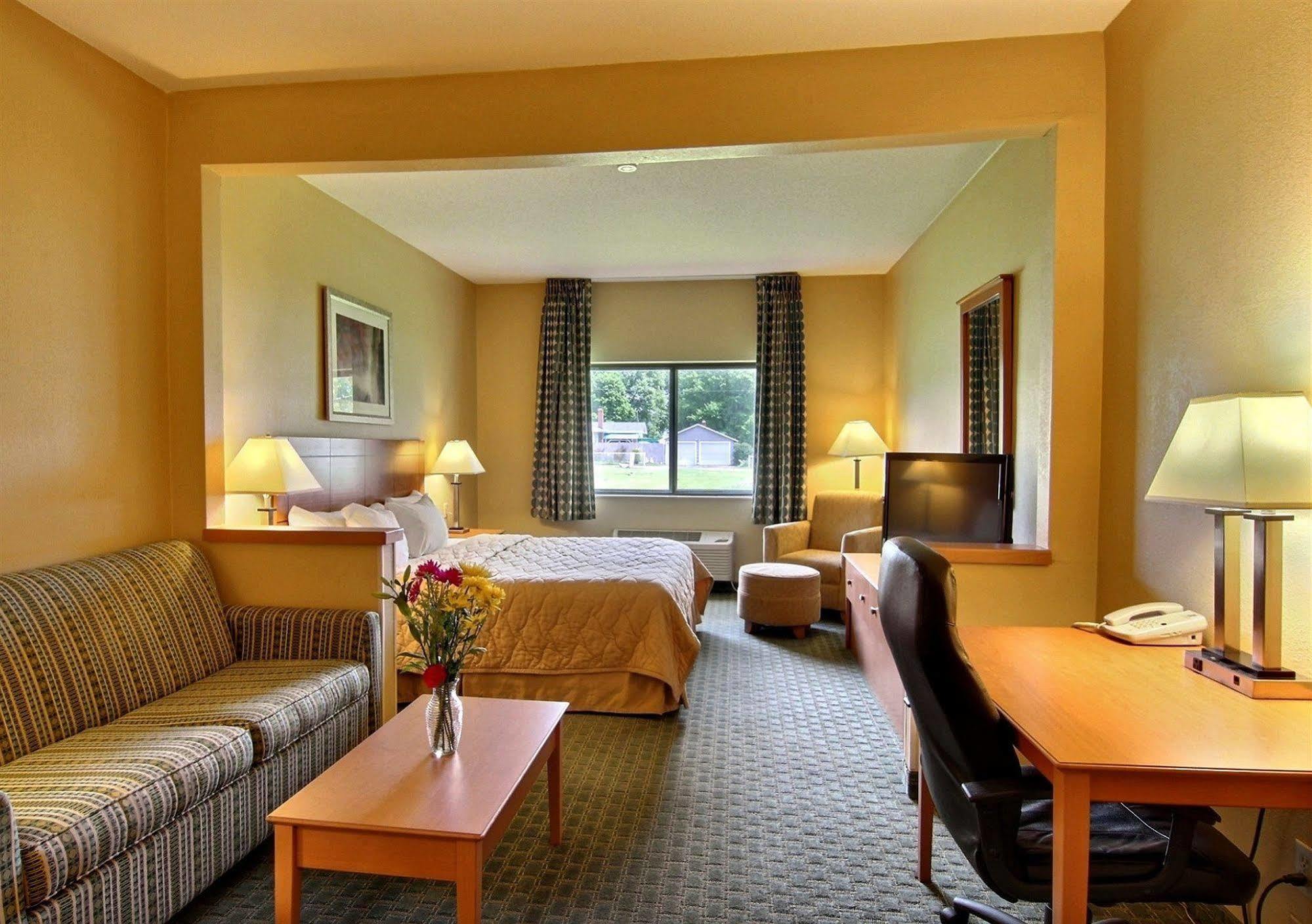 Forsyth Quality Inn Near I-72 And Hwy 51 מראה חיצוני תמונה